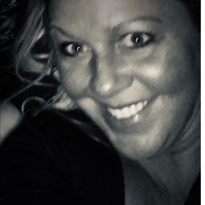 Meet your Posher, Stacy